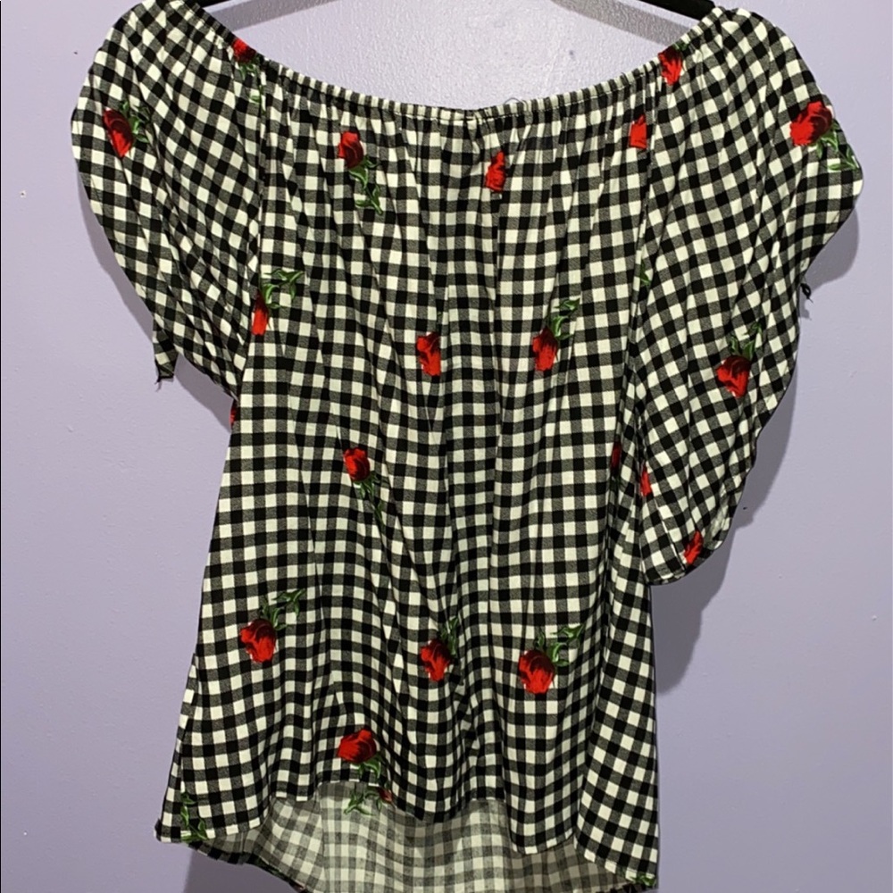 Women’s blouse